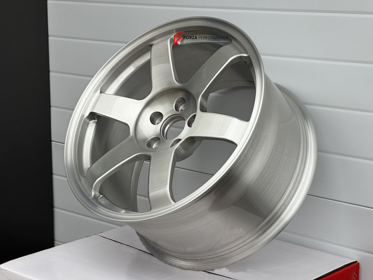 KUTE FELGI DO LAND ROVERA RANGE ROVER L460 T33