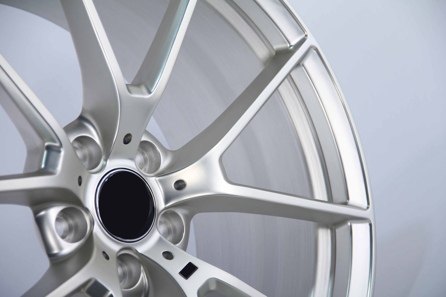 20 Inch Style 763M Frozen Gold M Performance Complete Wheel Set