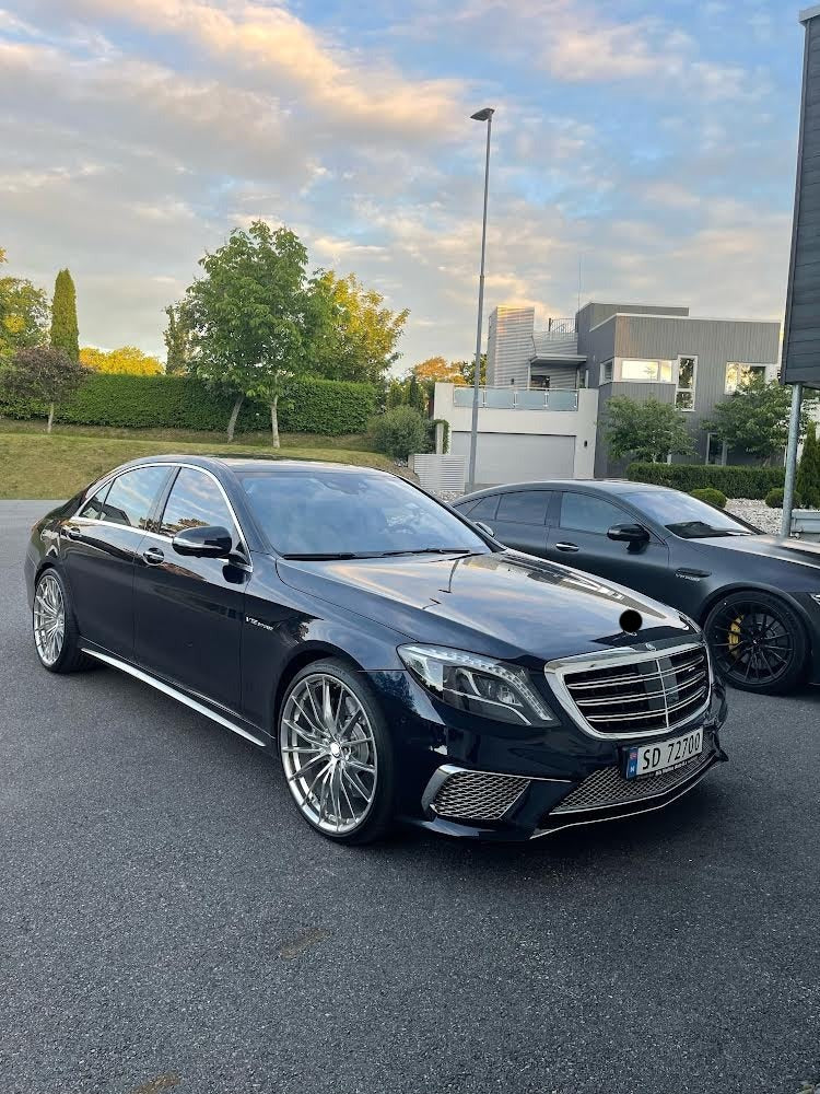 HRe P103 We produced premium quality forged wheels rims for MERCEDES BENZ S CLASS W222 Our wheels sizes: Front 22 x 9 ET 31 Rear 22 x 10 ET 35 Finishing: Polished Forged wheels can be produced in any wheel specs by your inquiries and we can provide our specs