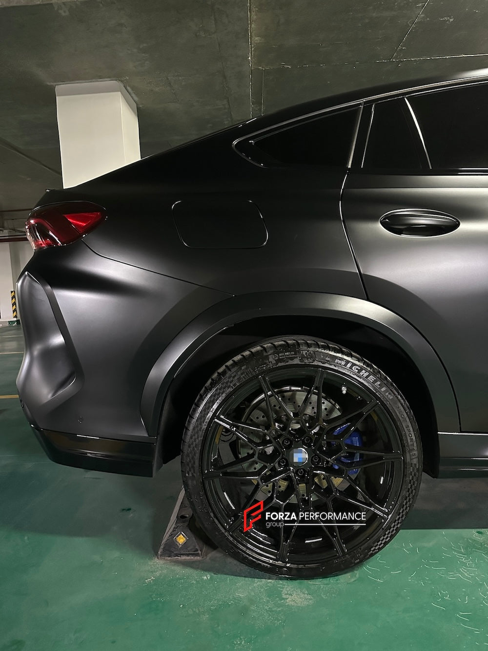 We produced premium quality forged wheels rims for BMW X6M Wheels size: Front 21 х 10.5 ET 31 Rear 22 x 11.5 ET 43