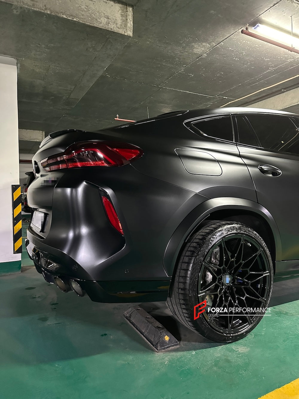 We produced premium quality forged wheels rims for BMW X6M Wheels size: Front 21 х 10.5 ET 31 Rear 22 x 11.5 ET 43