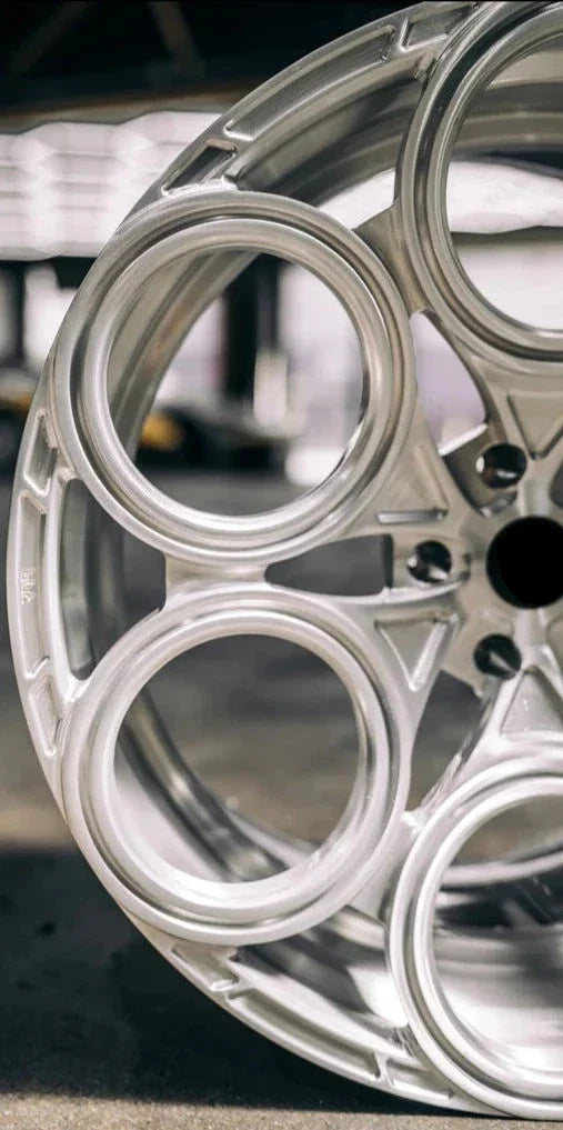 REVOLVER Design FORGED WHEELS RIMS FOR LAMBORGHINI URUS