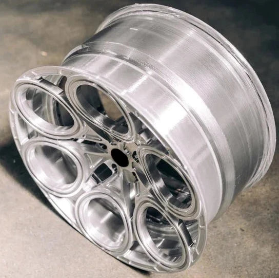 REVOLVER Design FORGED WHEELS RIMS FOR LAMBORGHINI URUS