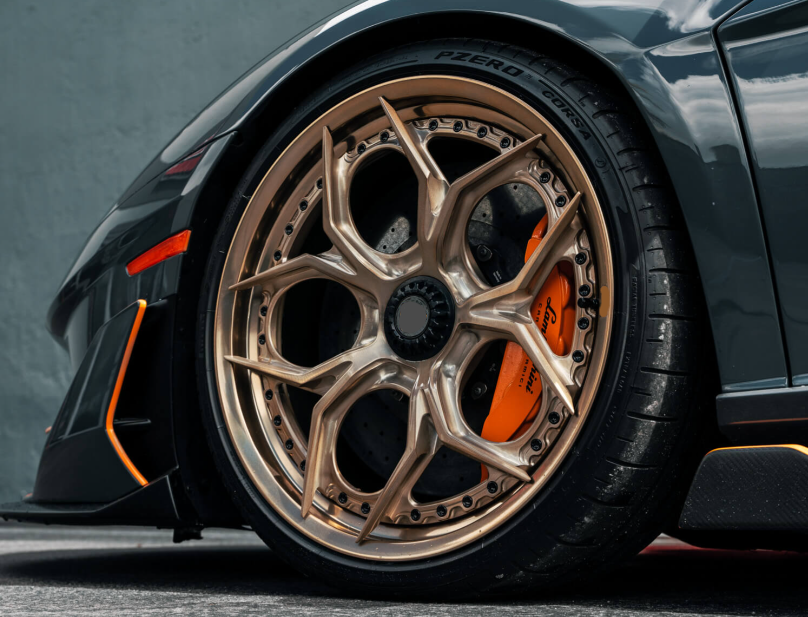 3-częściowe kute felgi na rynku wtórnym do LAMBORGHINI AVENTADOR SVJ
