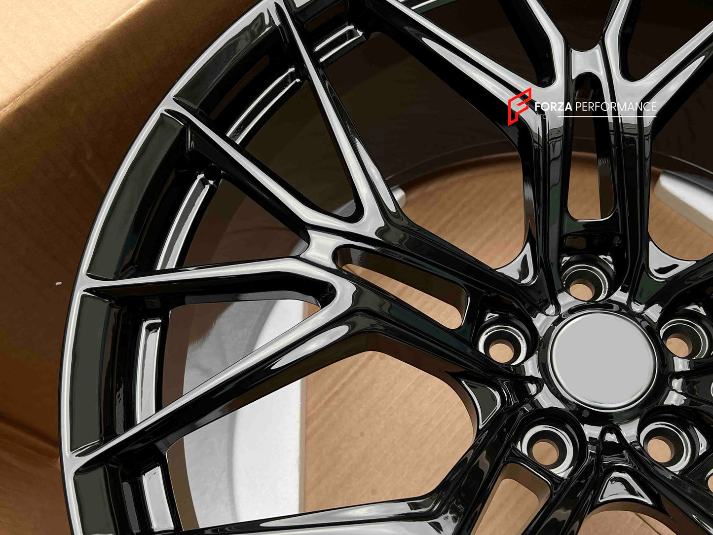 21-CALOWE KUTE FELGI DO BMW M5 F90