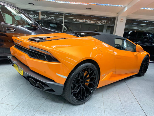 We produced premium quality forged wheels rims for  LAMBORGHINI HURACAN  Our wheels sizes:   Front 20 x 9 ET 30  Rear 21 x 12 ET 32  Finishing: Glossy Black  Forged wheels can be produced in any wheel specs by your inquiries and we can provide our specs